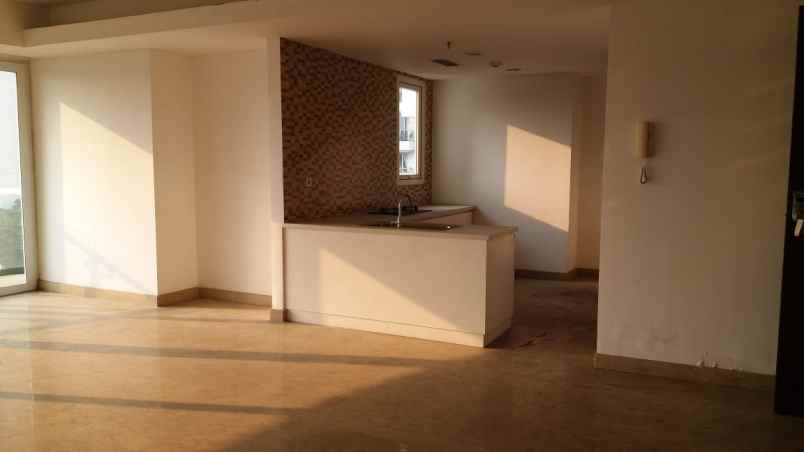 springhill kemayoran 2 br unfurnished