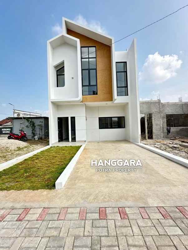 taman medira rumah 2 lantai di lamaran karawang