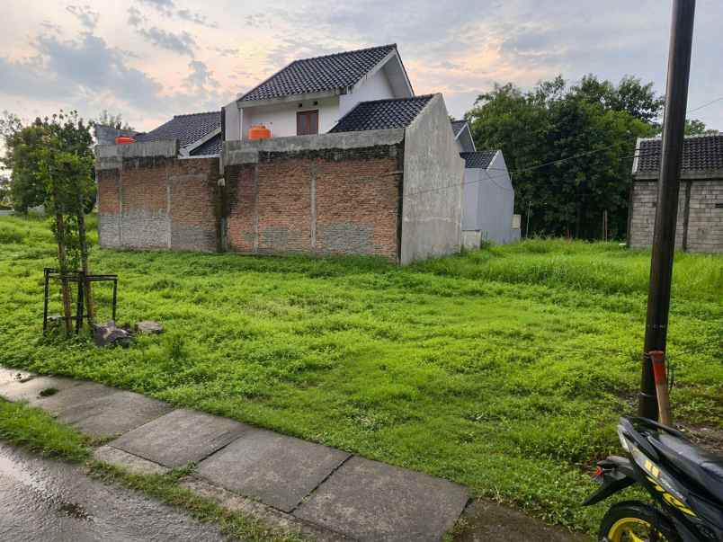 tanah 125jt kawasan strategis sukoharjo