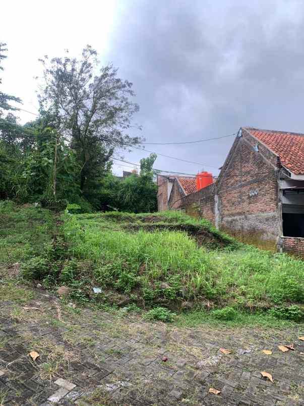 tanah dewi sartika gunungpati semarang