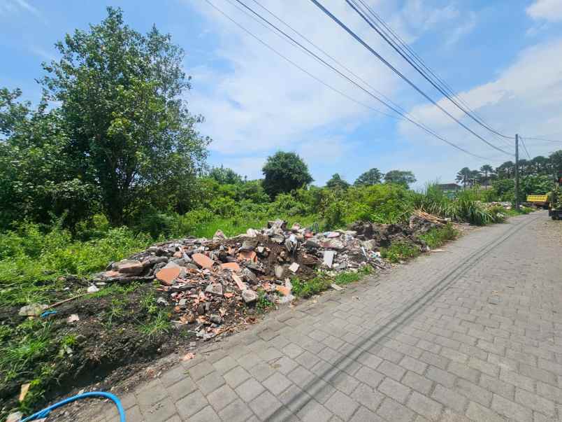 tanah luas 440 m di munggu dekat tumbak bayuh