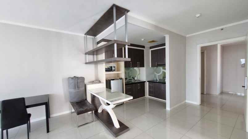 via vue cw 2 bedroom furnish city view