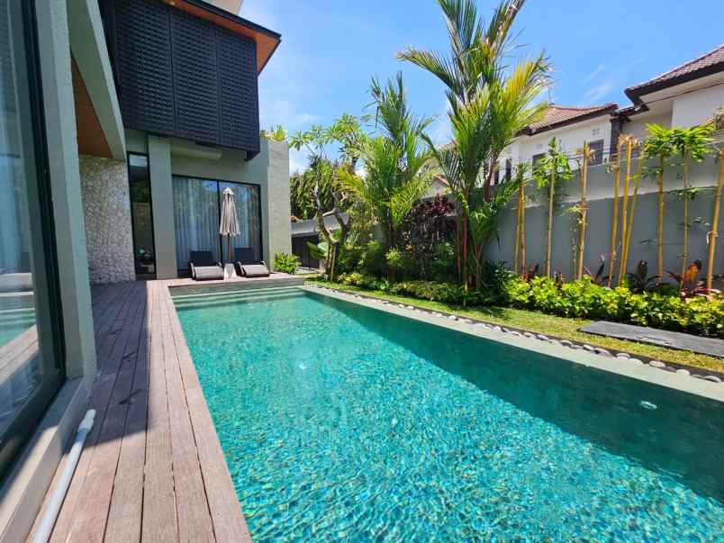 villa baru 4 kamar tidur di kerobokan bali