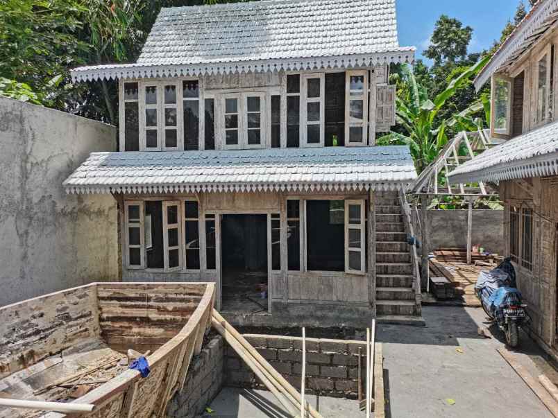 villa in kedewatan ubud for lease hold 13 years