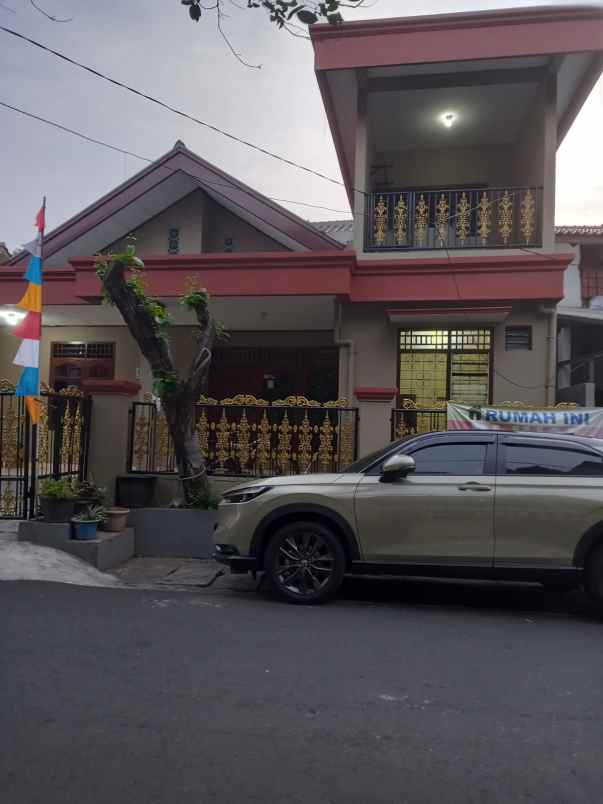 barang langka rumah murah bgt di utan kayu matraman