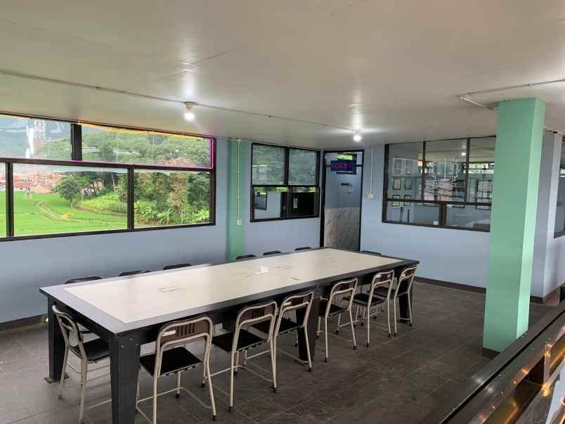 cafe resto strategis di baleendah bandung