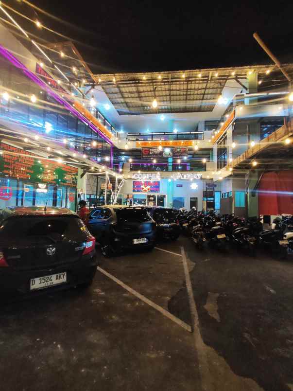 cafe resto strategis di baleendah bandung