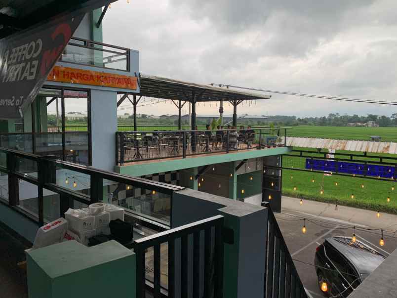 cafe resto strategis di baleendah bandung