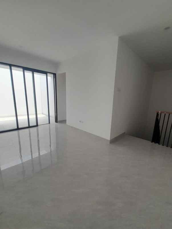 cluster terbaru dekat taman kota di cipayung