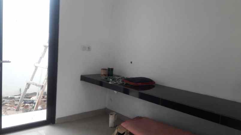 cluster terbaru dekat taman kota di cipayung