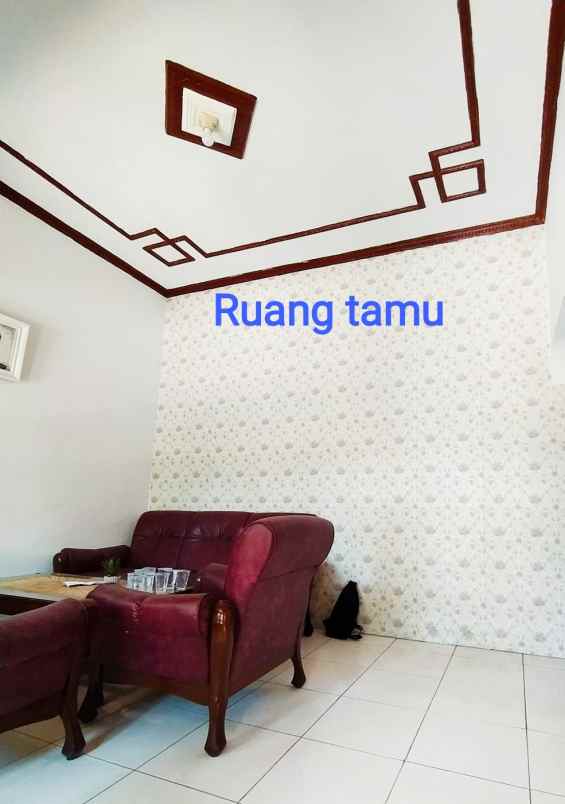 d jual rumah strategis siap huni