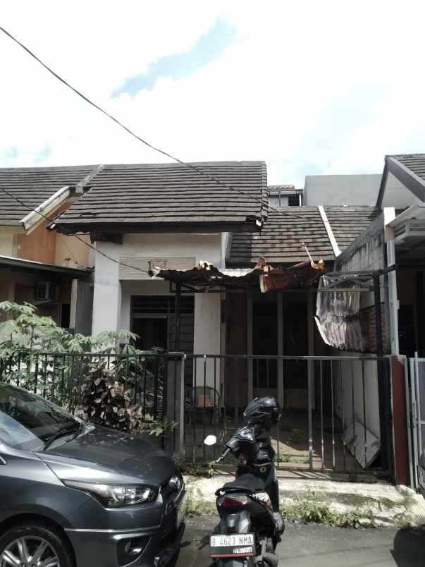 dijual 1 unit rumah medang lestari