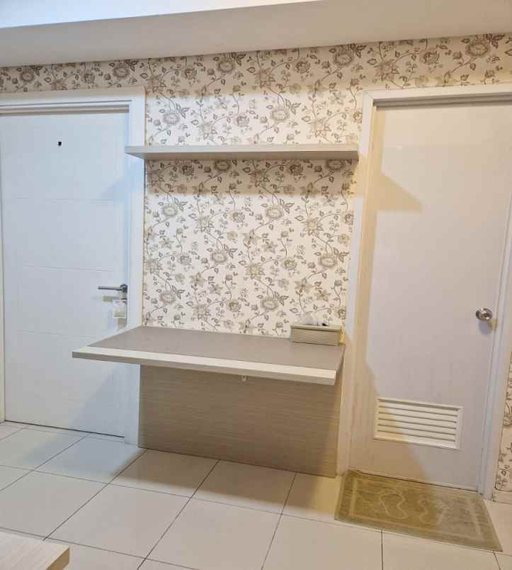 dijual apartemen apartemen green lake