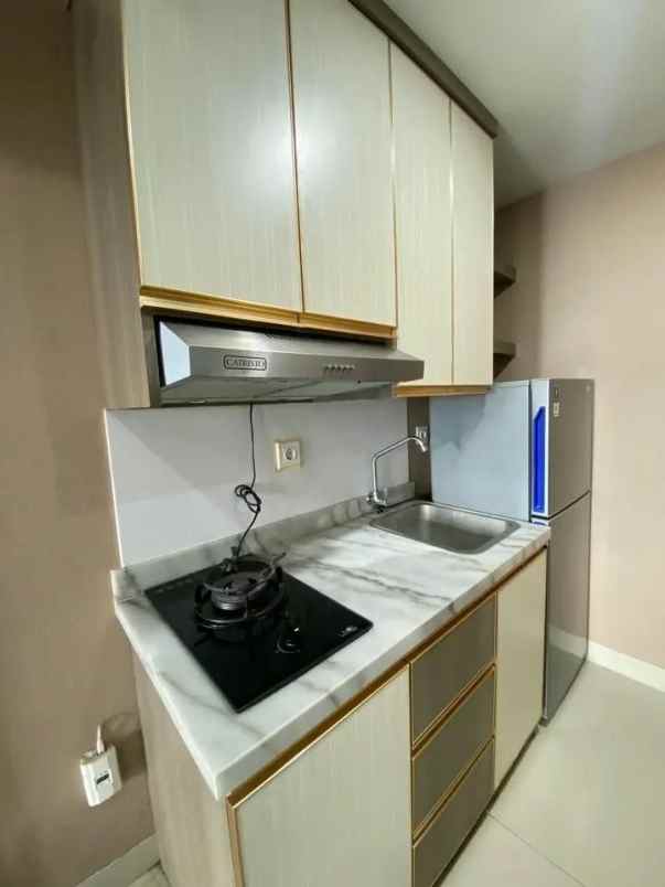 dijual apartemen grand dharmahusada lagoon