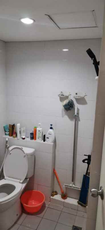 dijual apartemen gunawangsa tidar tower a lantai 28