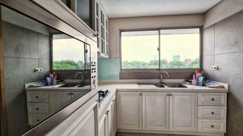 dijual apartemen kelapa gading