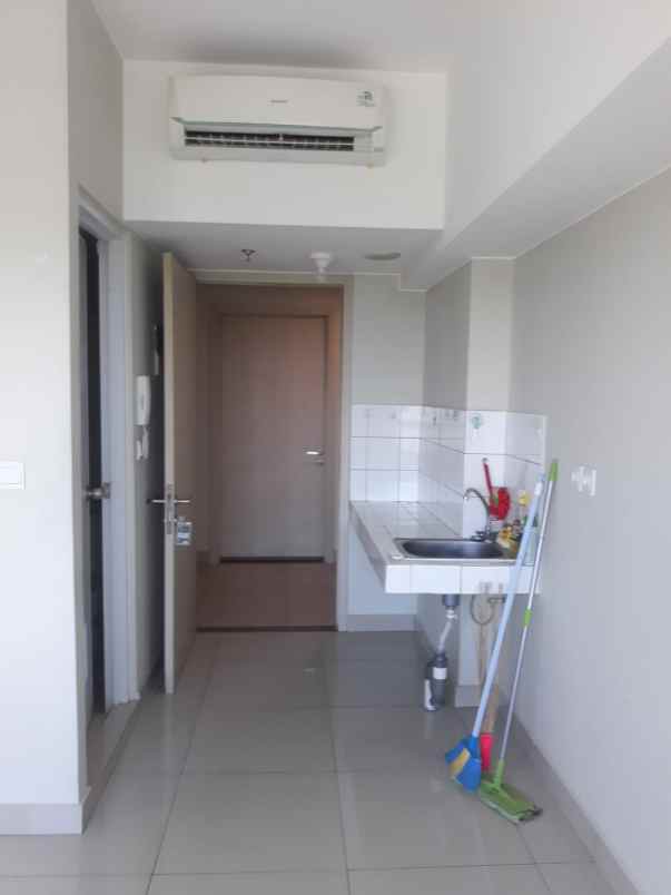 dijual apartemen the springlake summarecon