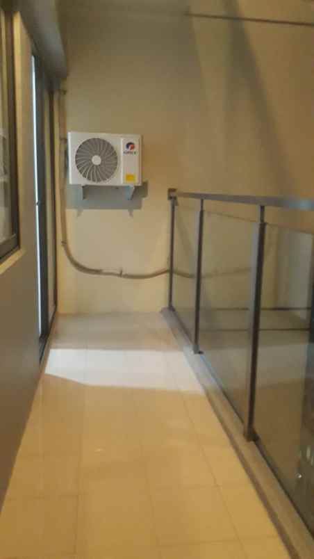 dijual cepat apartemen daan mogot city