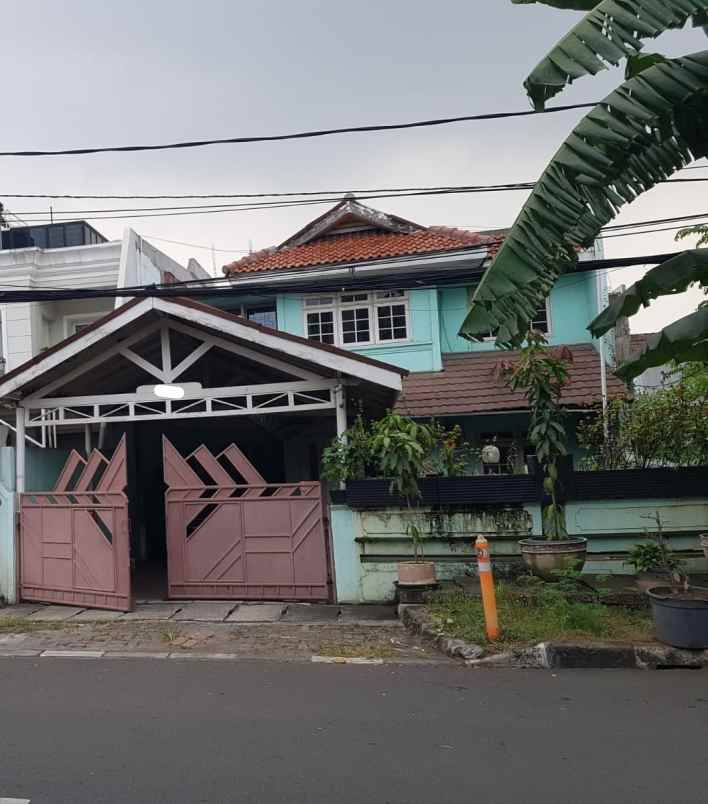 dijual cepat rumah bagus 2 lantai kelapa gading