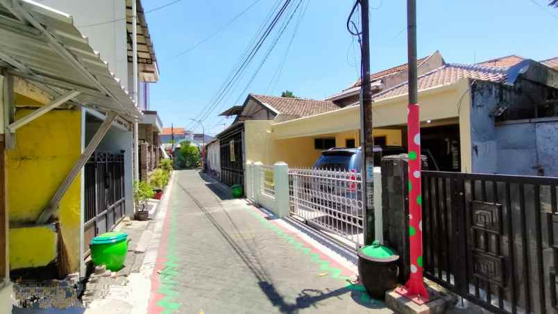 dijual cepat rumah siap huni di karangrejo surabaya