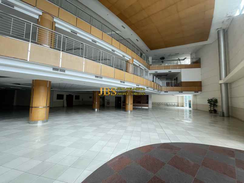 dijual gedung di jalan asrama medan kondisi siap pakai