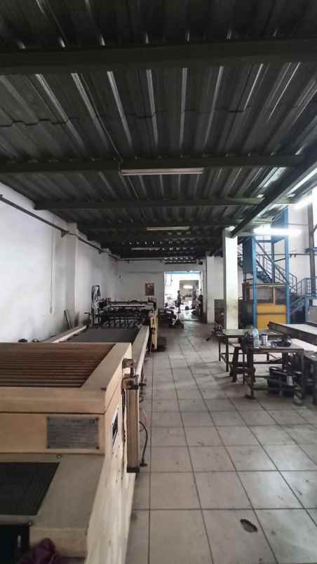 dijual gudang bandengan jakut luas tanah 2 920m