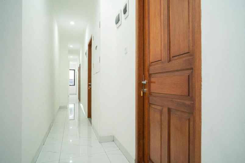 dijual hotel jl gunung sahari gunung