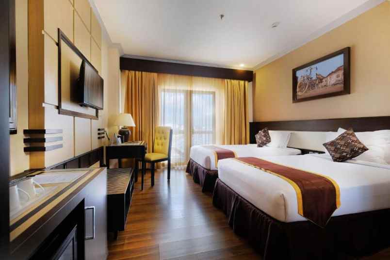 dijual hotel jl kementrian kidul