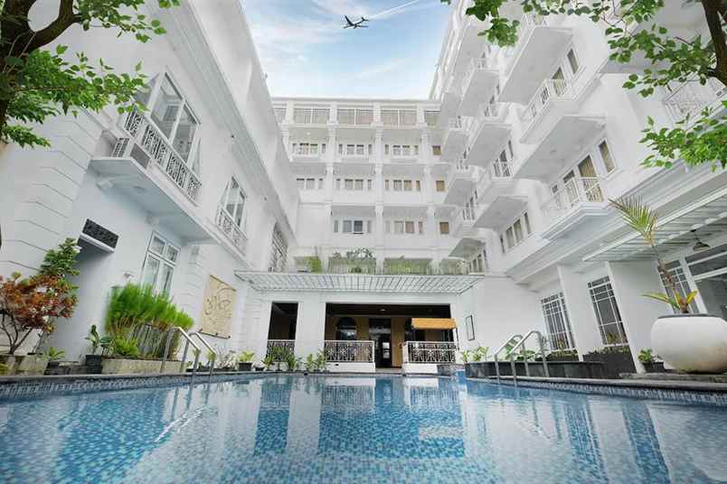 dijual hotel jl kementrian kidul