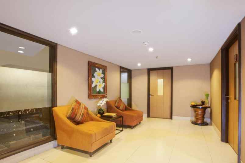 dijual hotel jl petitenget kerobokan