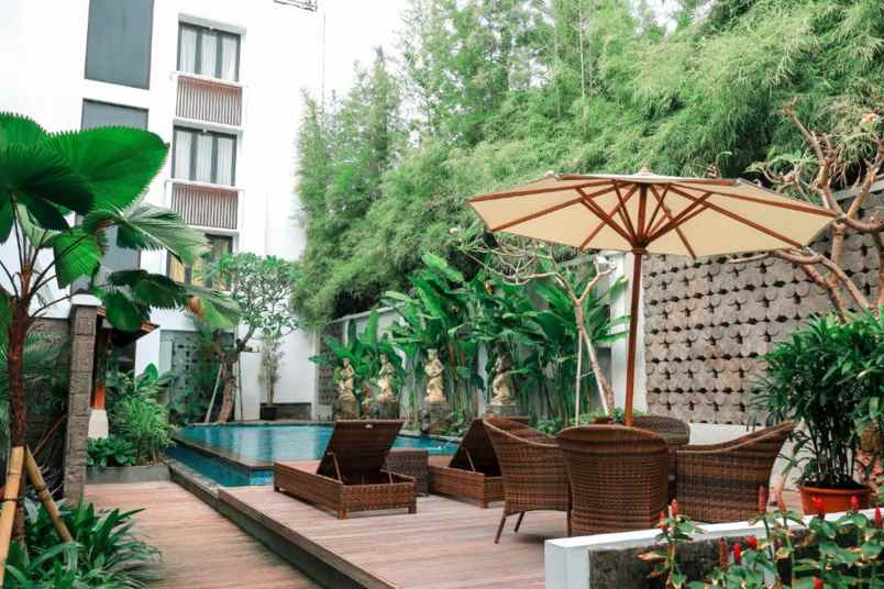 dijual hotel jl shri lakshmi legian kec