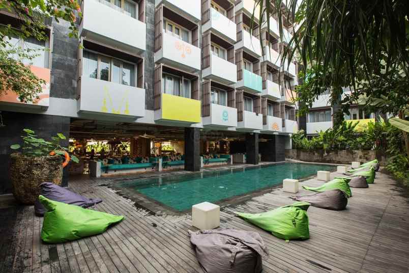 dijual hotel seminyak kec kuta kab