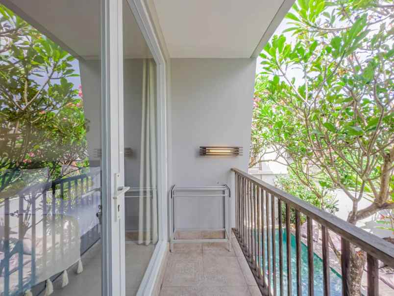 dijual hotel seminyak kec kuta kab badung