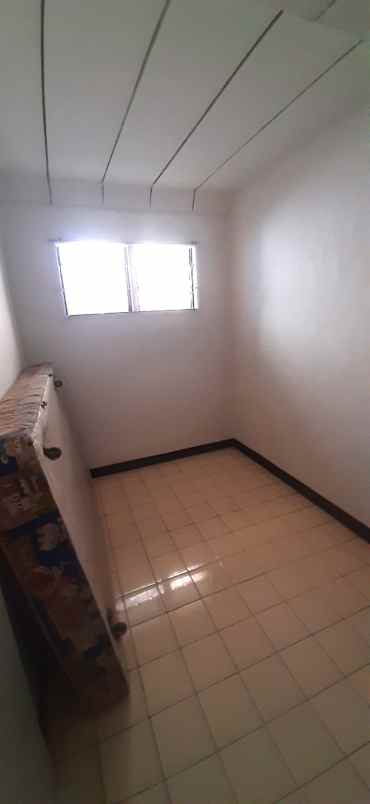 dijual kost gang pelita