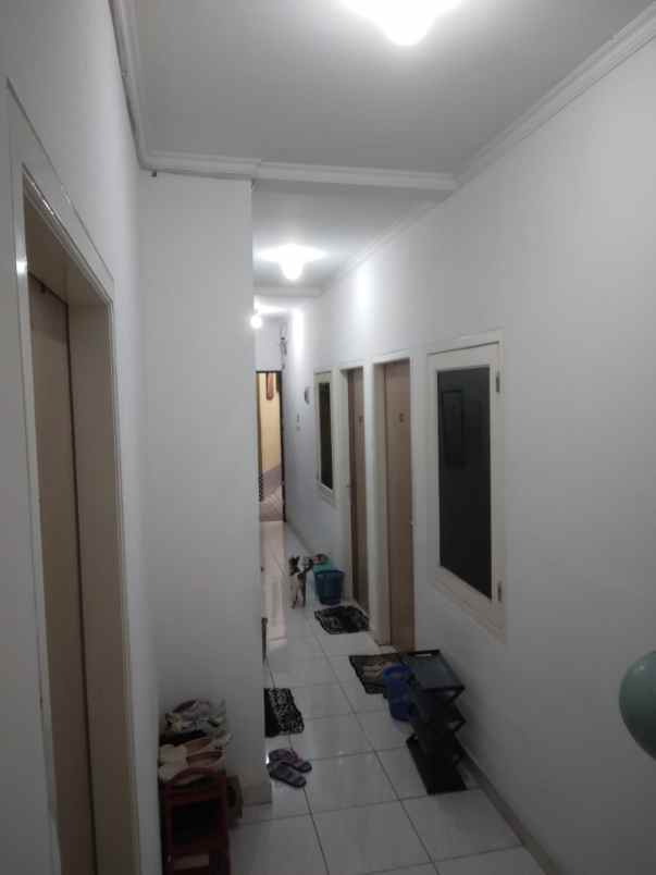 dijual kost lebak bulus