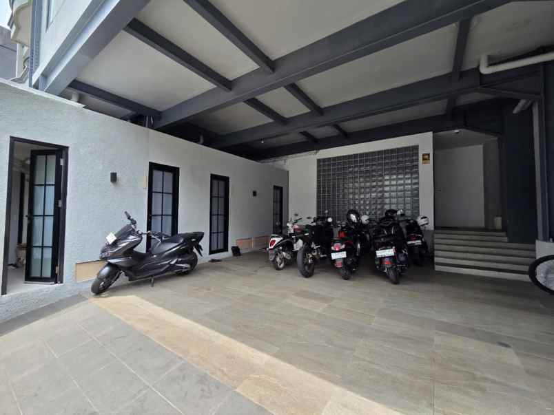 dijual kost tanjung duren utara kec