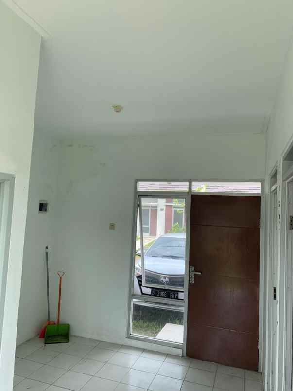 dijual murah cepat rumah sederhana nyaman over kredit