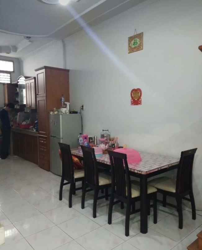 dijual ruko di jalan letda sujono medan