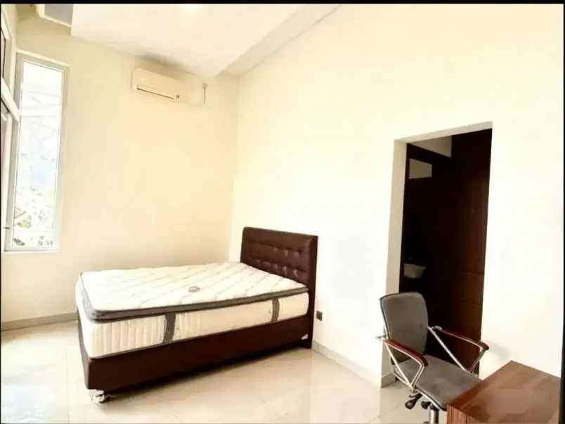 dijual ruko gudang kantor cempaka putih jakarta pusat