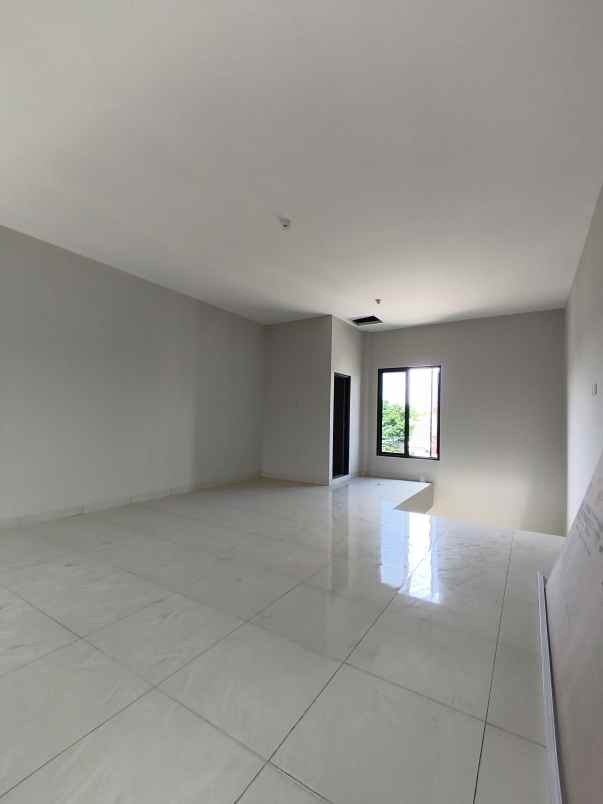 dijual ruko gudang kantor jalan raya citayam pondok