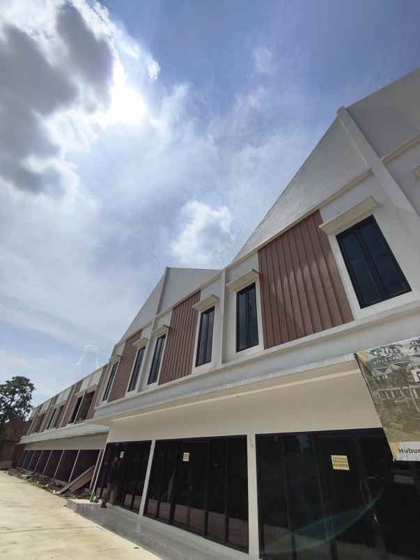 dijual ruko gudang kantor jalan raya citayam pondok
