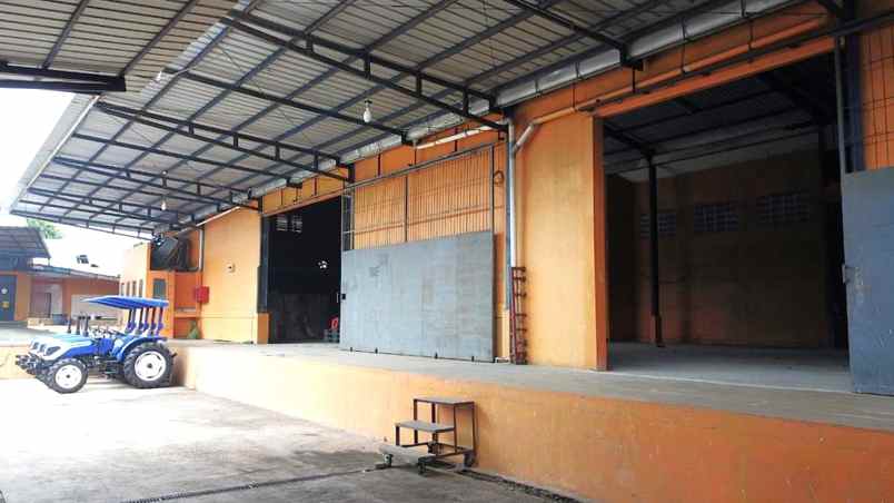 dijual ruko gudang kantor jalan raya wibawa mukti ii