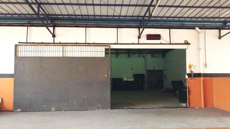 dijual ruko gudang kantor jalan raya wibawa mukti ii