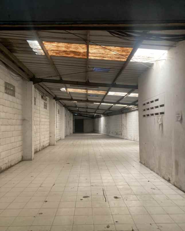 dijual ruko gudang kantor kec pasar kemis kab