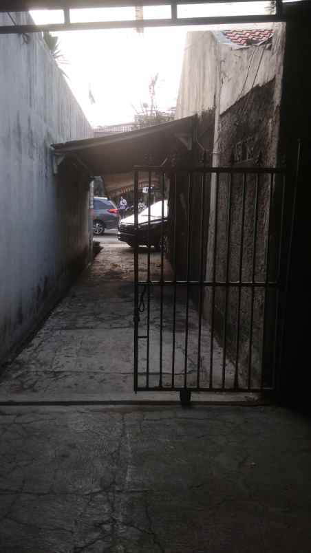 dijual ruko gudang kantor pd pinang jaksel