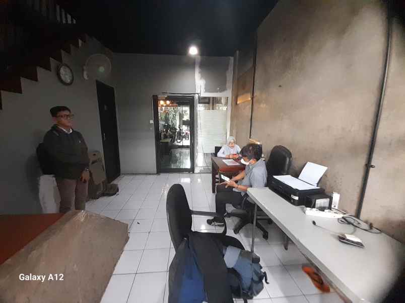 dijual ruko gudang kantor saharjo