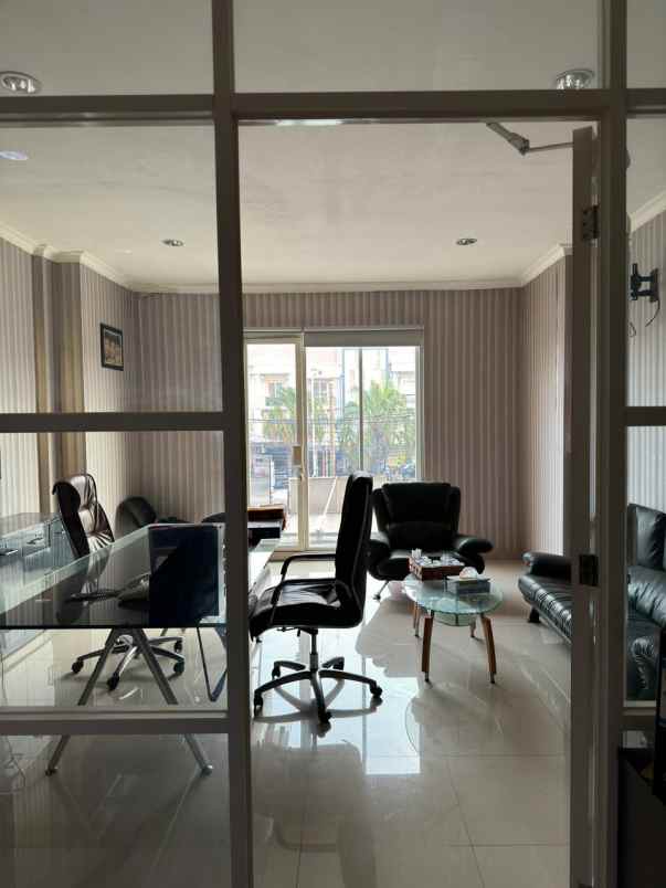 dijual ruko sentra niaga 1 kota harapan indah bekasi