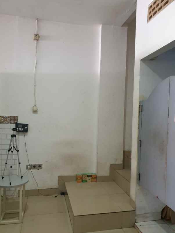 dijual ruko sentra niaga 1 kota harapan indah bekasi