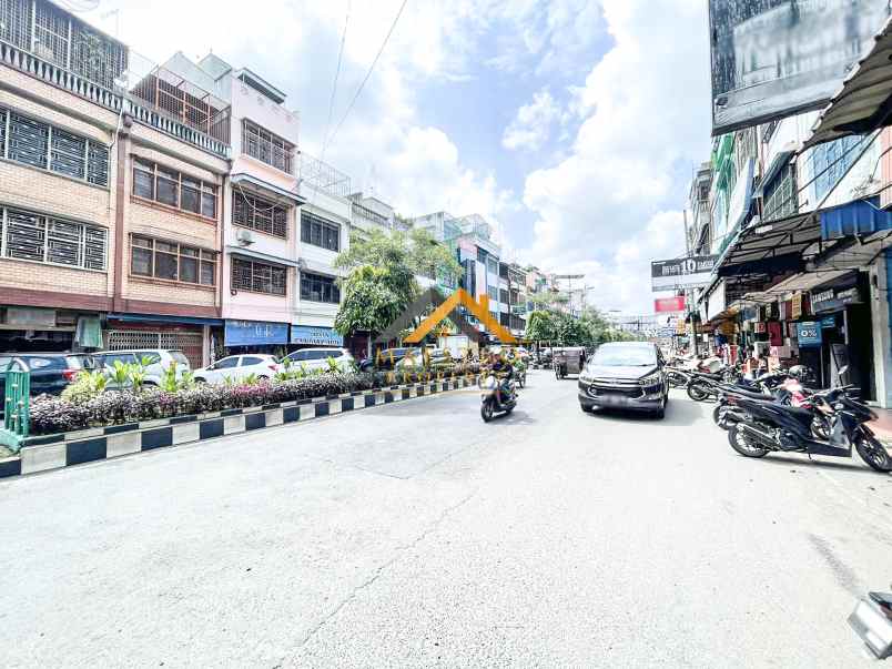 dijual ruko siap huni jalan jendral sudirman binjai