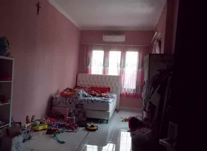 dijual rumah 2 lantai di ambarketawang gamping